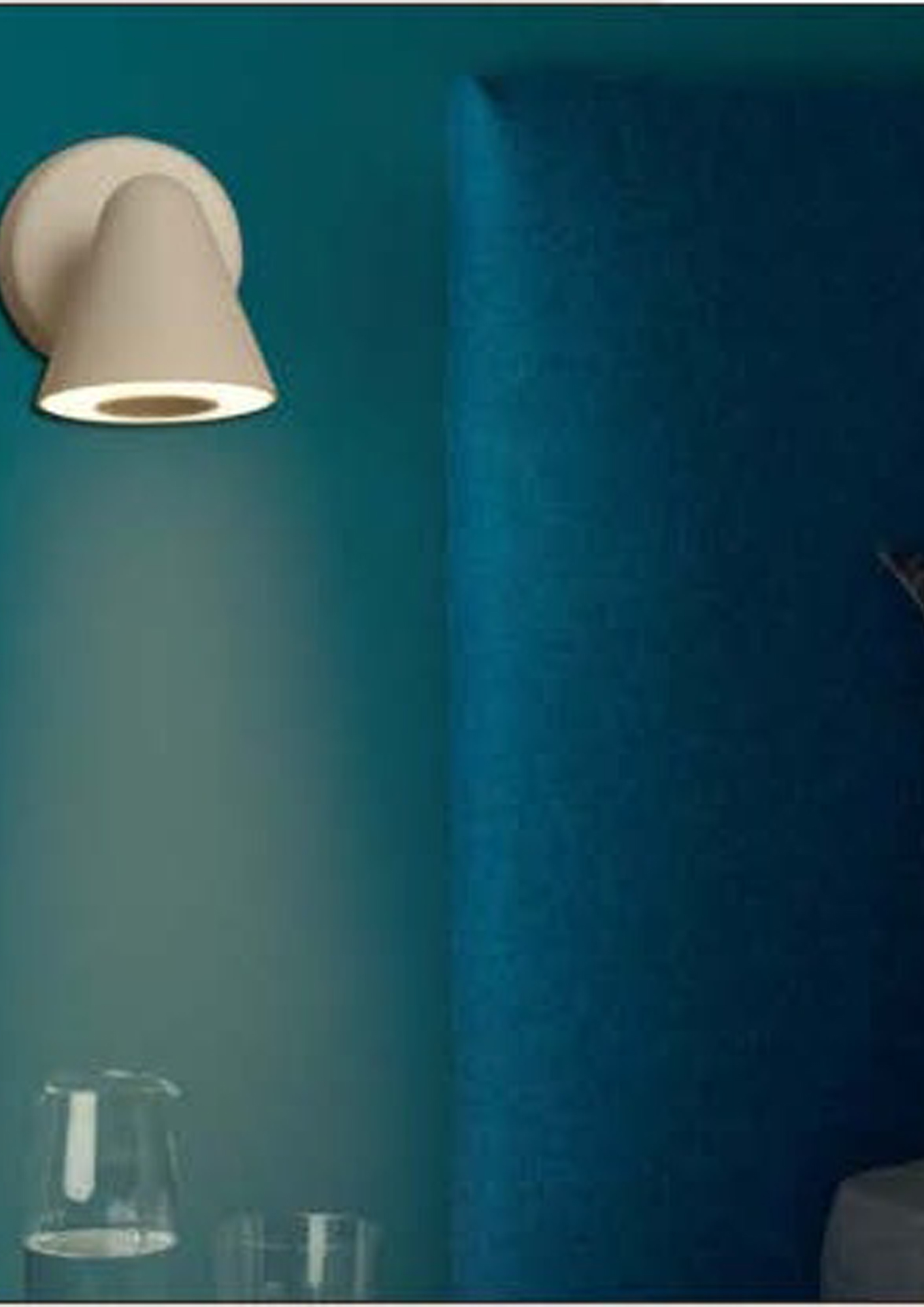 Beyond Lights - White Wall Light- GL